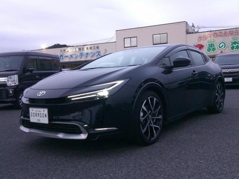 TOYOTA PRIUS