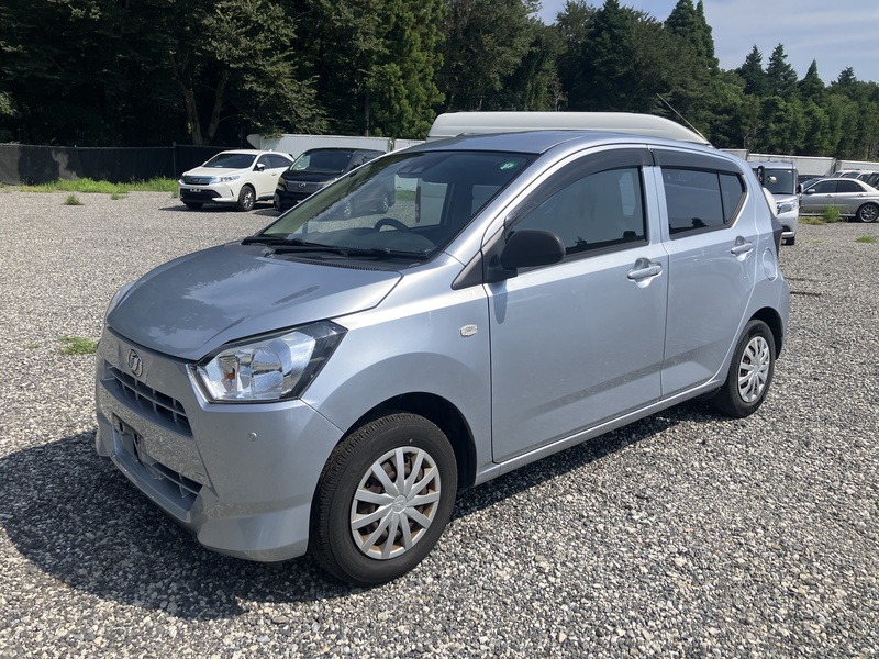 DAIHATSU Mira Es