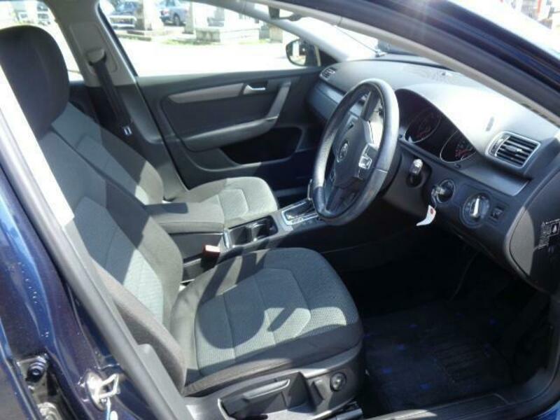PASSAT VARIANT