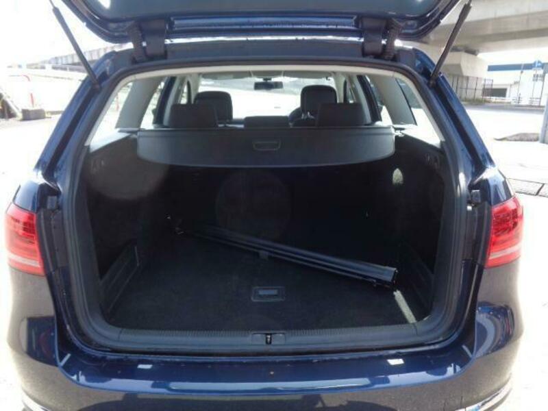 PASSAT VARIANT