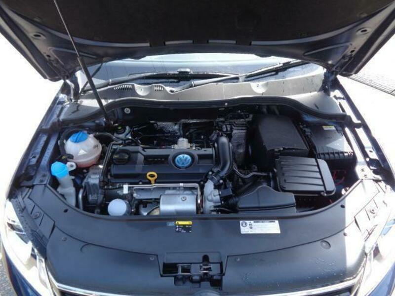 PASSAT VARIANT