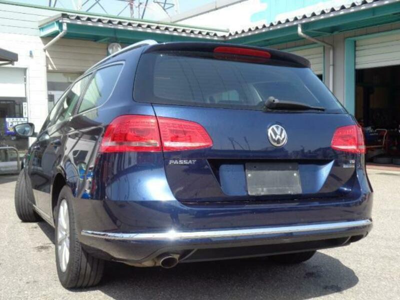 PASSAT VARIANT