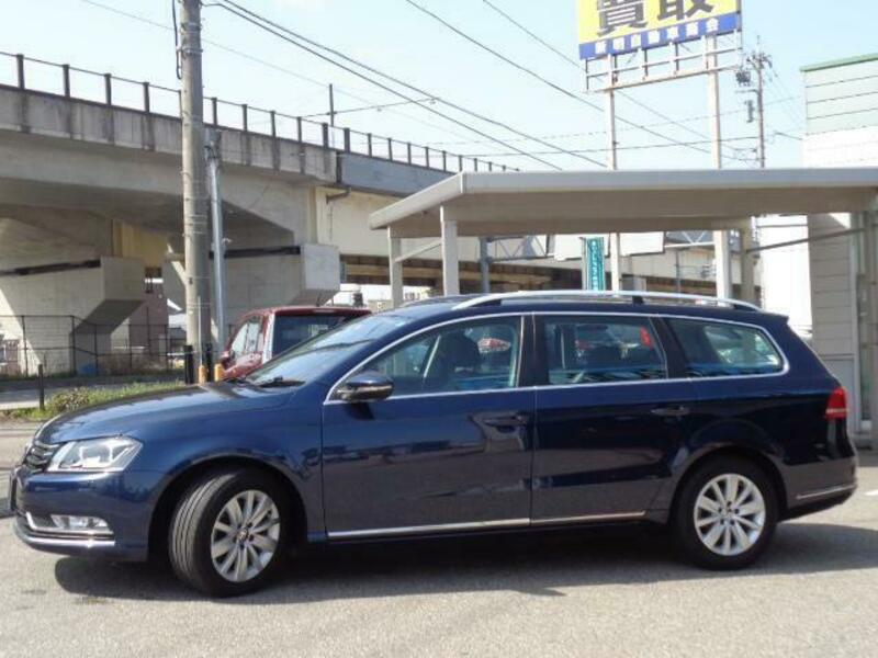 PASSAT VARIANT