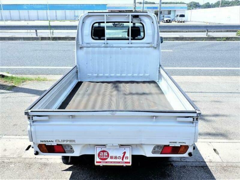 CLIPPER TRUCK