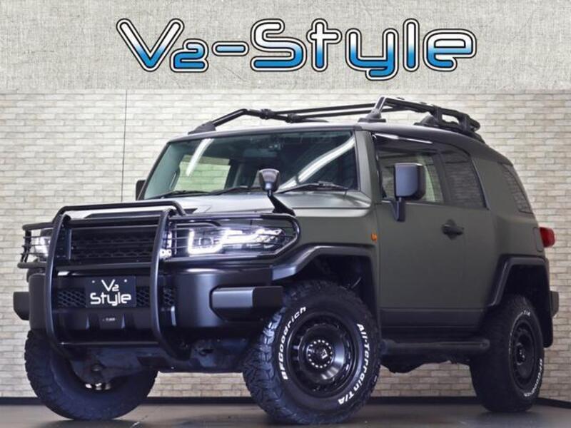 TOYOTA FJ CRUISER