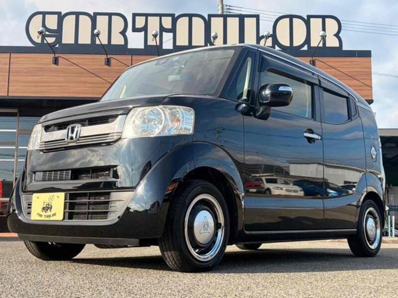 HONDA N BOX SLASH