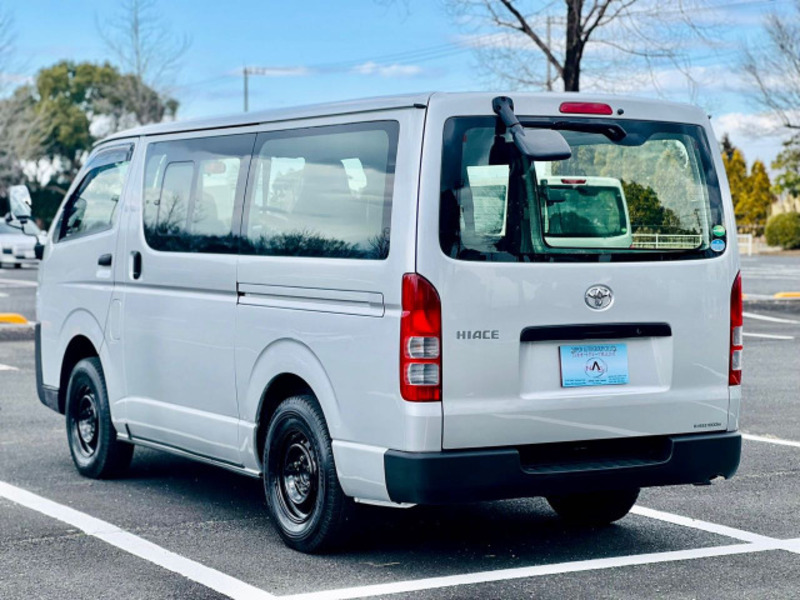 HIACE VAN-5