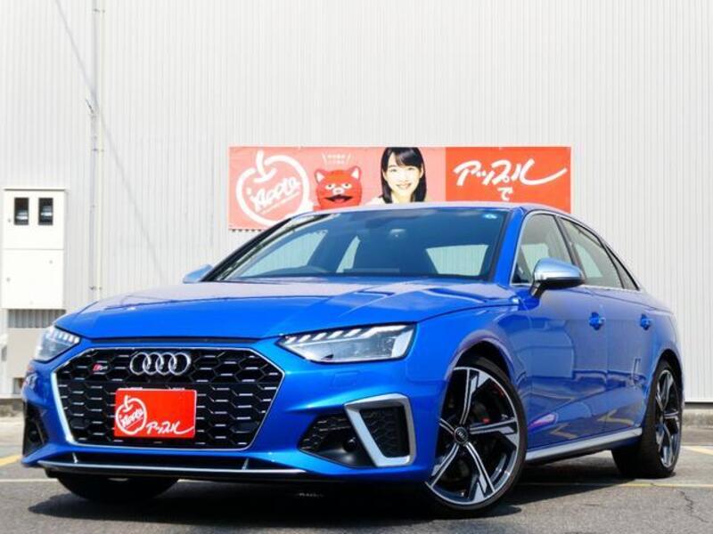 AUDI S4