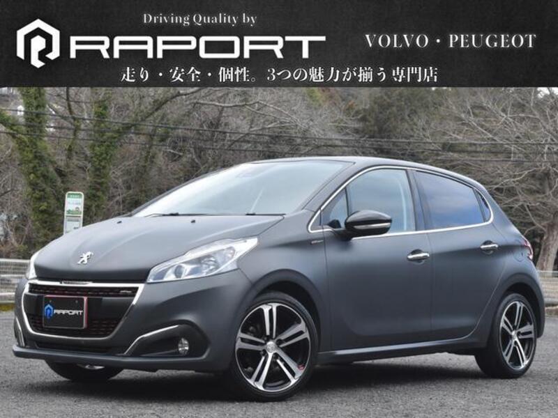 PEUGEOT 208
