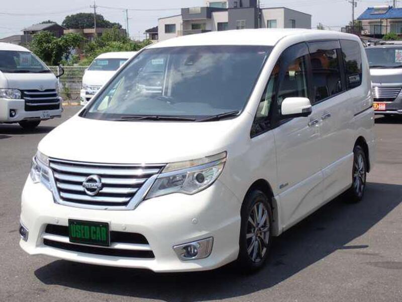 NISSAN SERENA