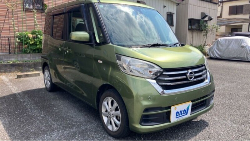 NISSAN DAYZ ROOX