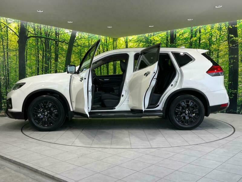 X-TRAIL-16
