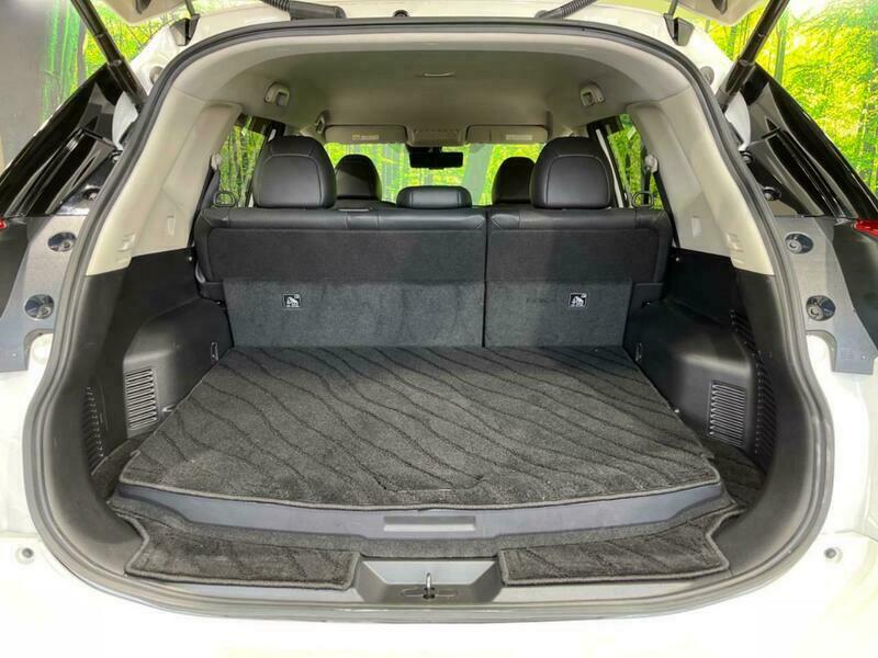 X-TRAIL-1
