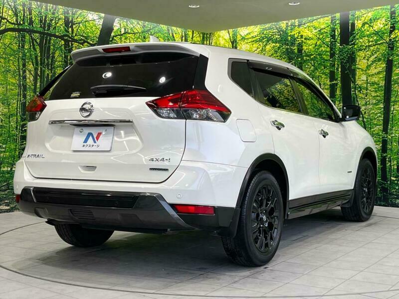 X-TRAIL-17