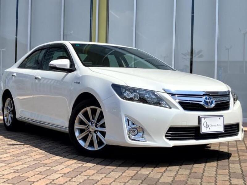 TOYOTA CAMRY