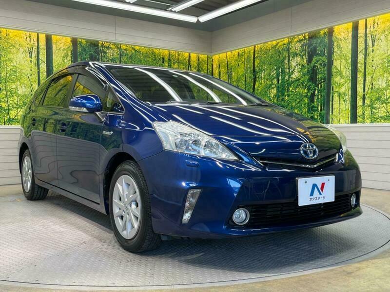 PRIUS ALPHA