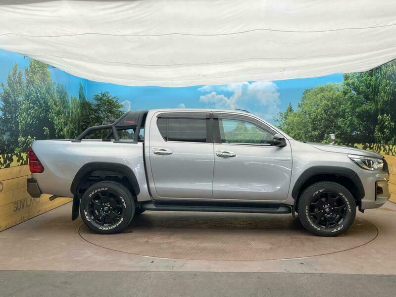 HILUX