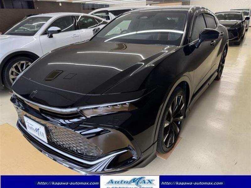 TOYOTA CROWN CROSSOVER