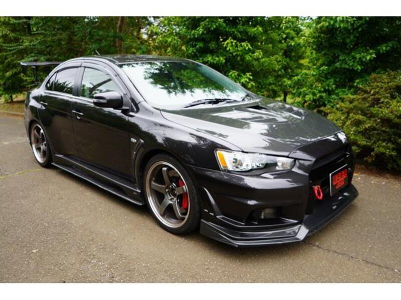 MITSUBISHI LANCER