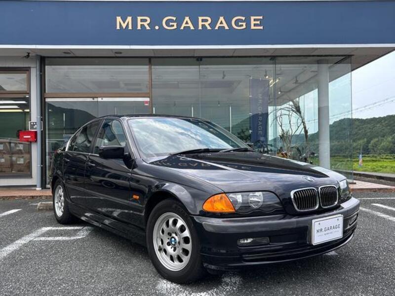 BMW 3 SERIES