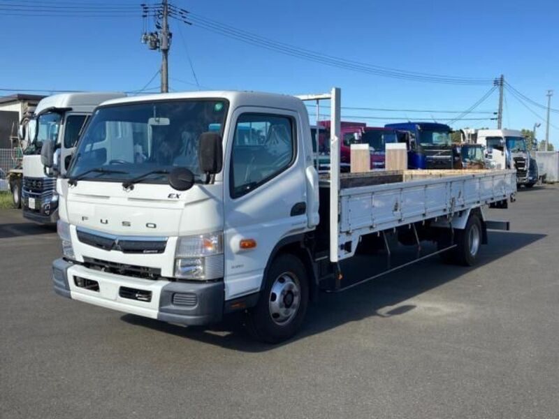 MITSUBISHI CANTER