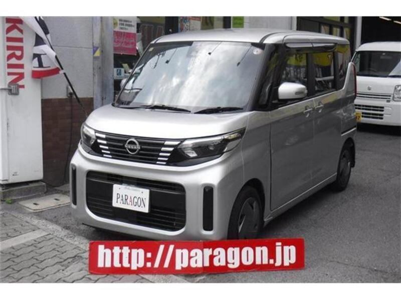 NISSAN ROOX