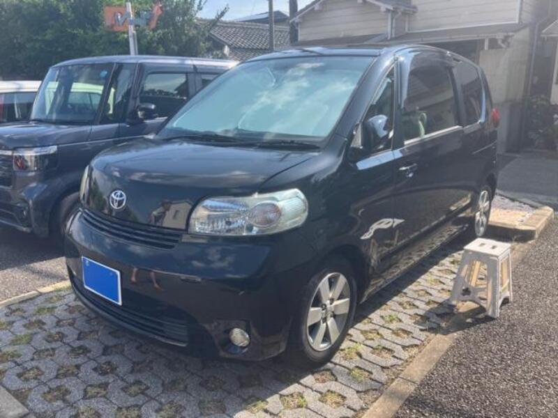 TOYOTA PORTE
