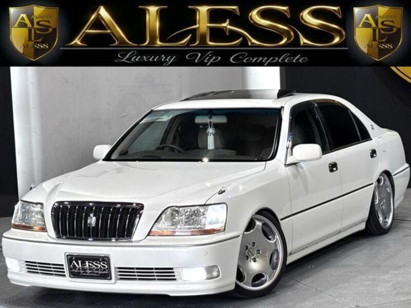 TOYOTA CROWN MAJESTA