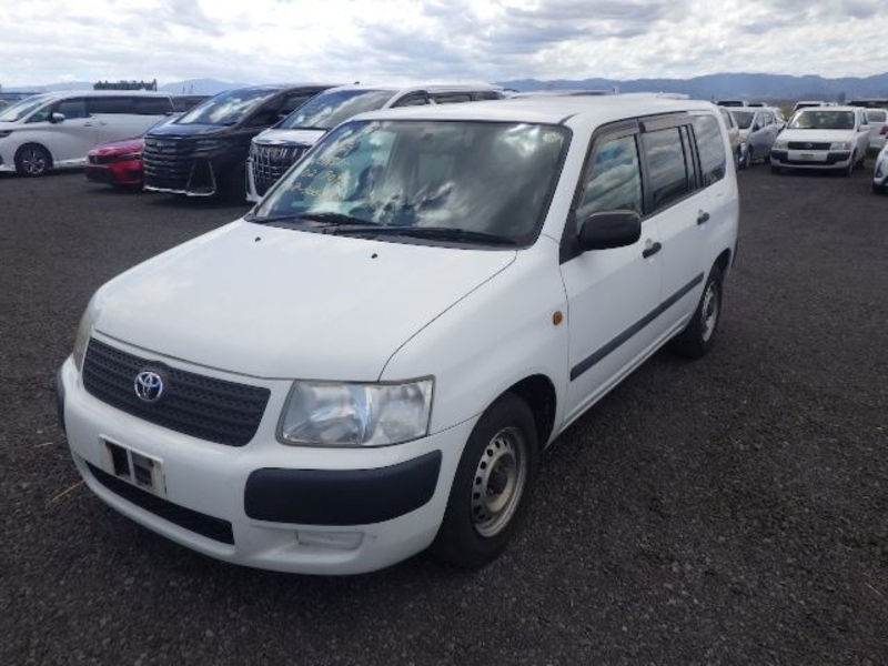 TOYOTA SUCCEED VAN
