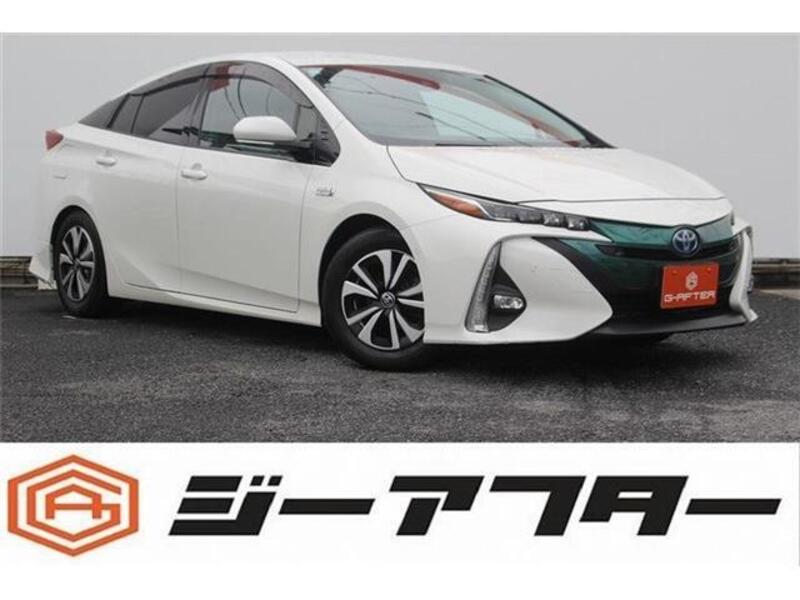 TOYOTA PRIUS PHV