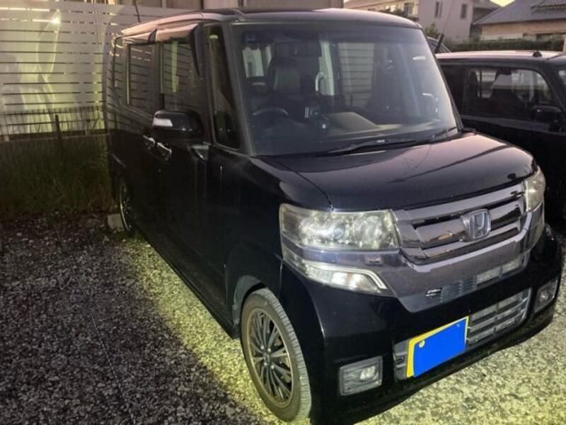 HONDA N BOX CUSTOM