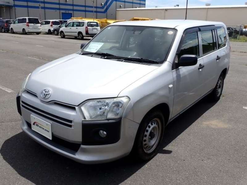 TOYOTA SUCCEED
