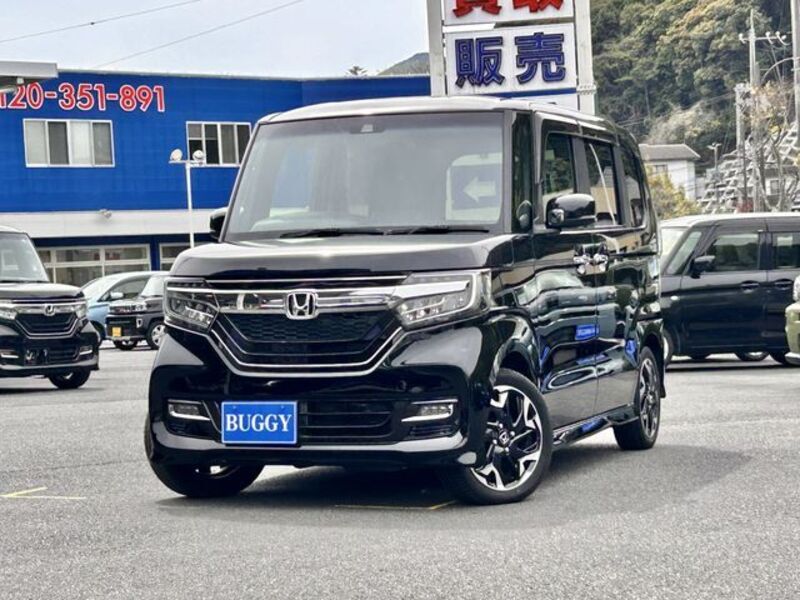 HONDA N BOX CUSTOM