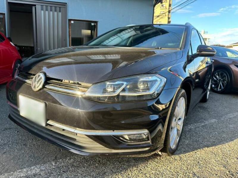 VOLKSWAGEN GOLF VARIANT