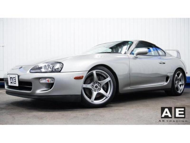 TOYOTA SUPRA
