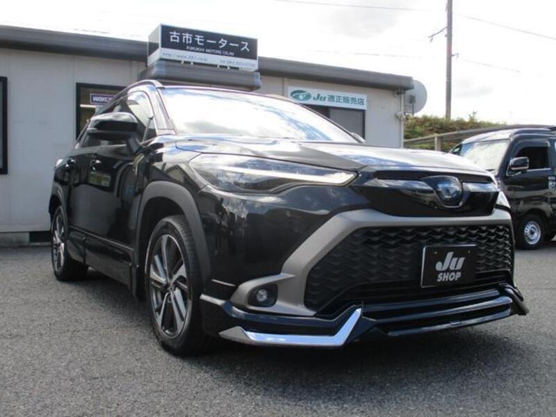 TOYOTA COROLLA CROSS