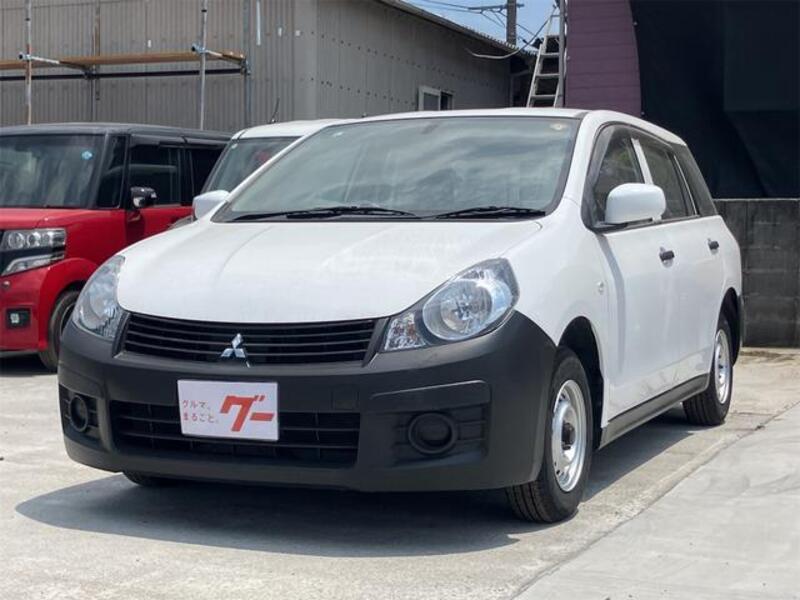 MITSUBISHI LANCER CARGO