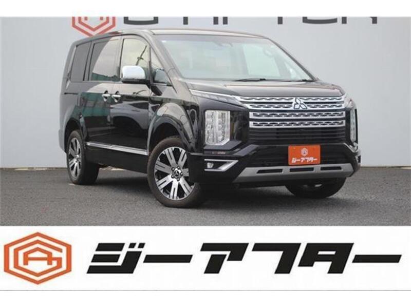 MITSUBISHI DELICA D5