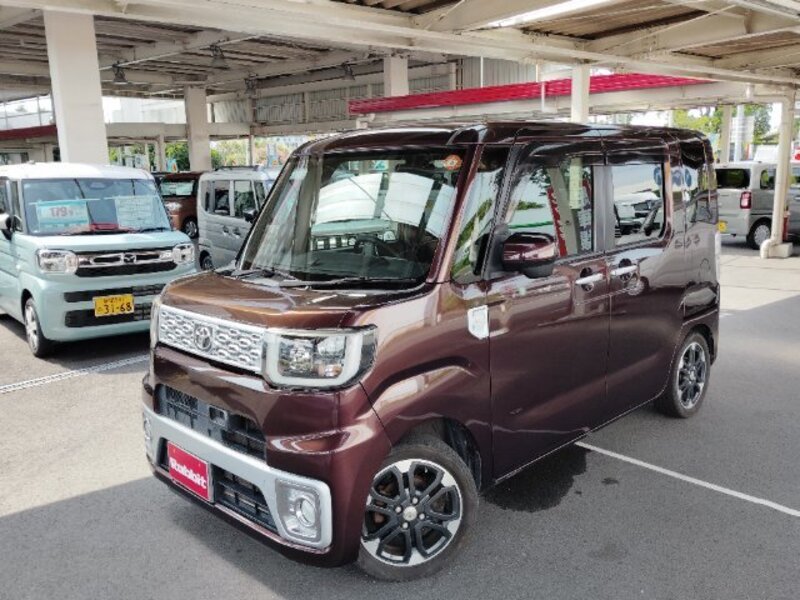 TOYOTA PIXIS MEGA