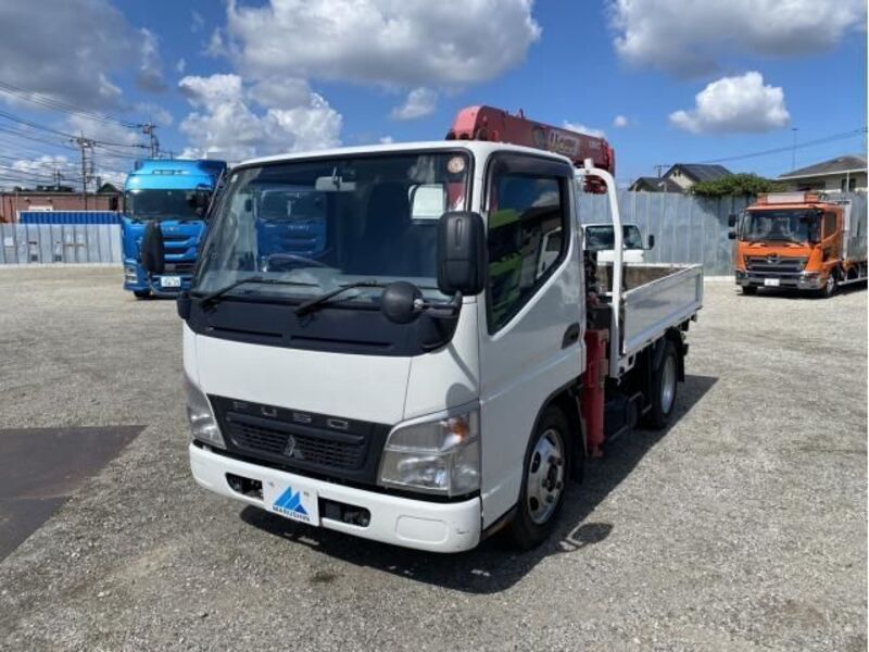 MITSUBISHI CANTER