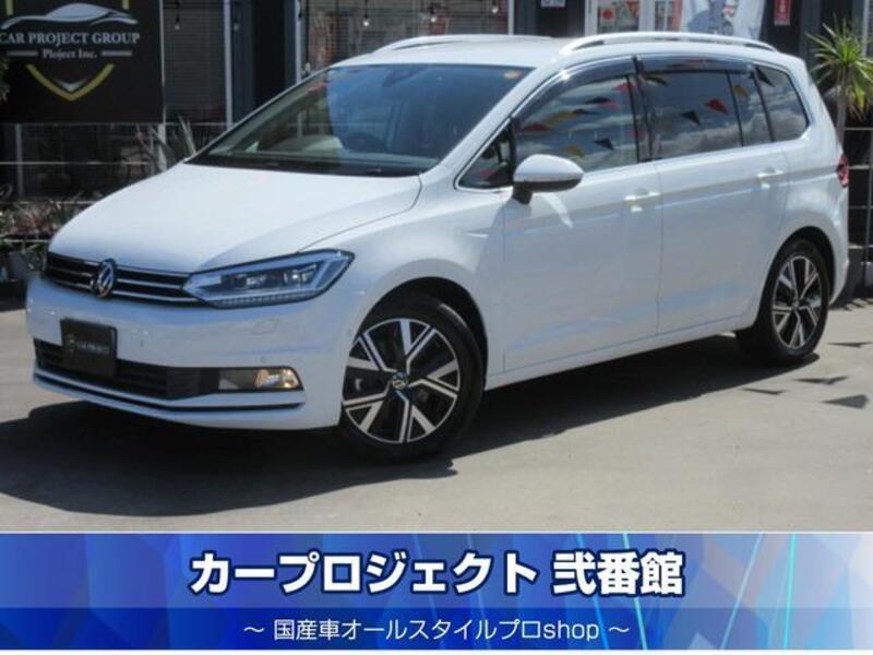 VOLKSWAGEN GOLF TOURAN