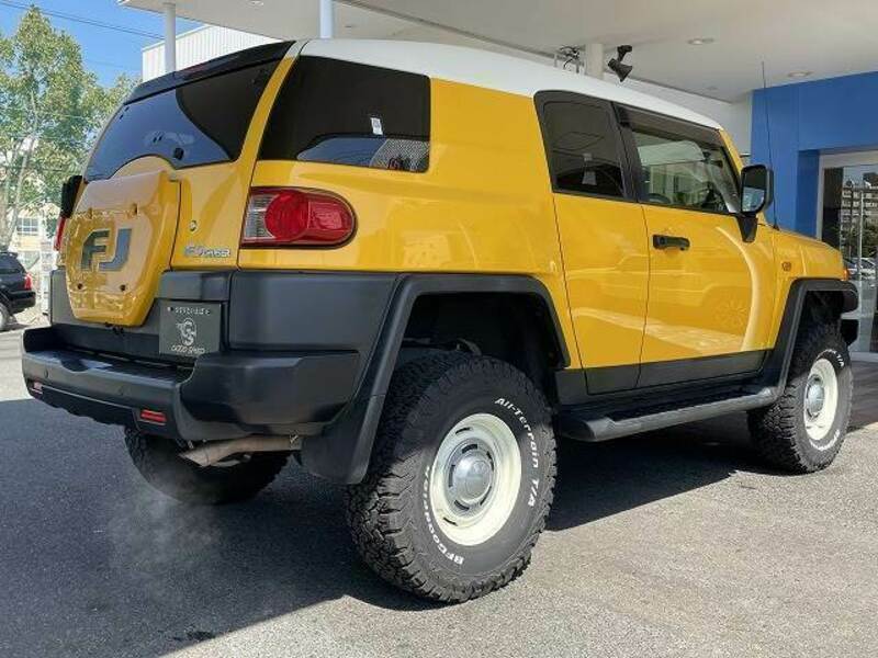 FJ CRUISER