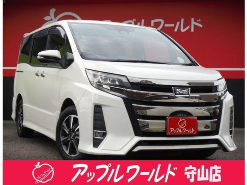 TOYOTA NOAH