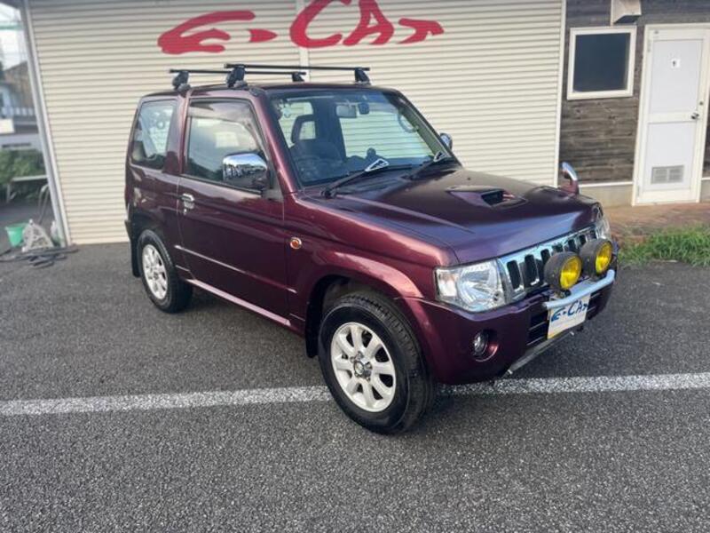 NISSAN KIX