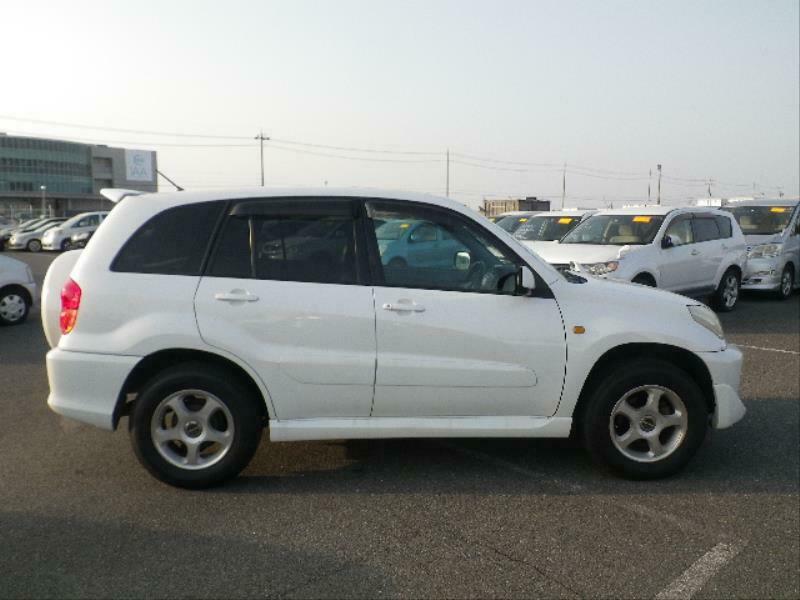 RAV4