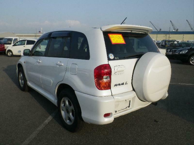 RAV4