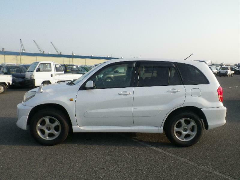 RAV4