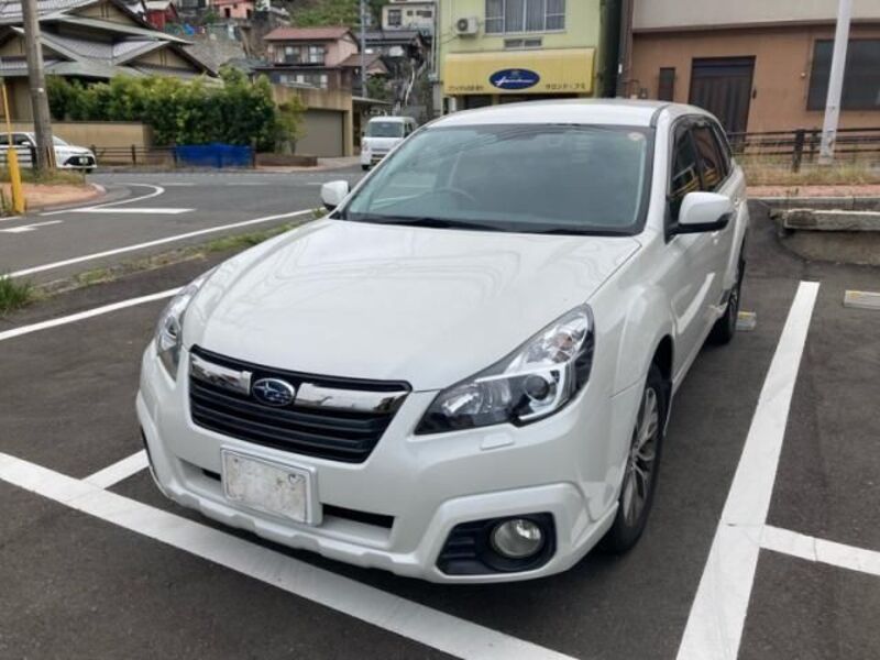 SUBARU LEGACY OUTBACK