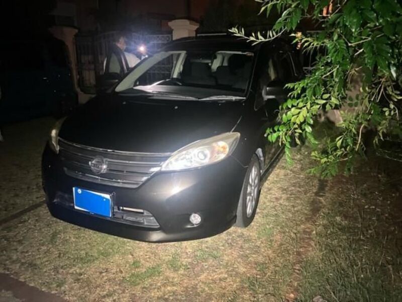 NISSAN LAFESTA