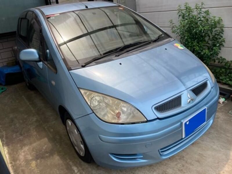 MITSUBISHI COLT